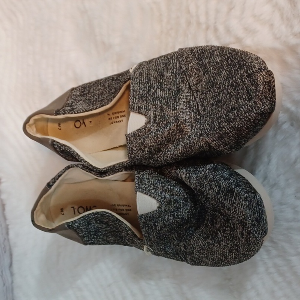 Tom's Woman's Salt & Pepper Flat Shoes Canvas 7 W